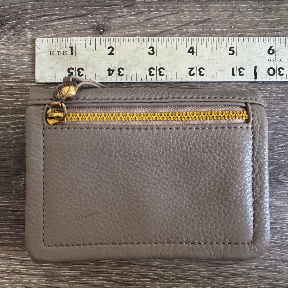 Hobo Lumen Medium Bifold Compact Wallet Graphite (Taupe ) Pebbled Leather